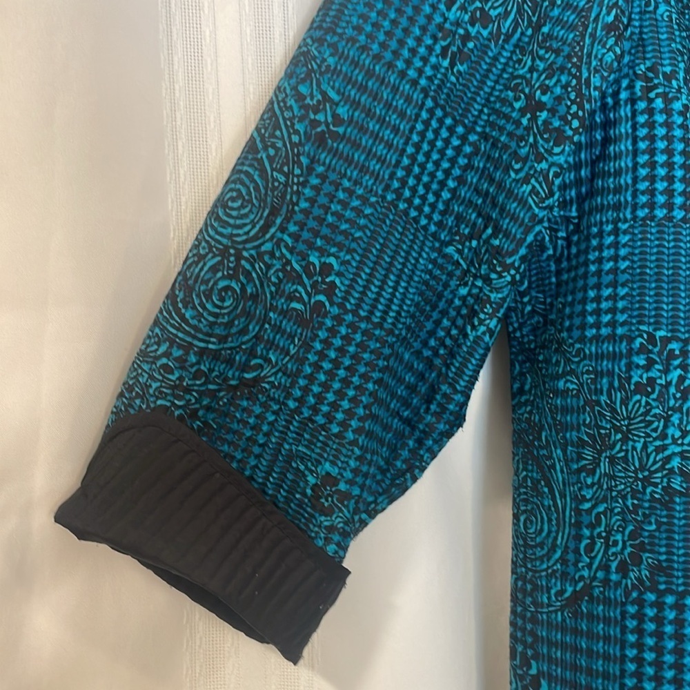 2X Jacket Pit to Pit 25 3/4’ Teal Blue and Black Reversible Preworn - Picture 6 of 13